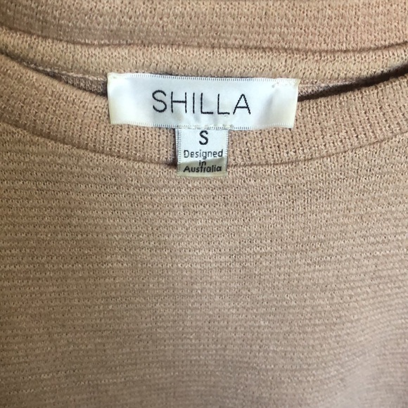 🚫SOLD🚫
 Block Sweater - Picture 3 of 6